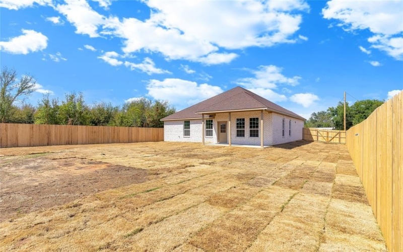 868 Fuller Road, Cleburne, TX 76033, 4 Bedrooms Bedrooms, ,2 BathroomsBathrooms,Residential,For Sale,868 Fuller Road,0,21071576