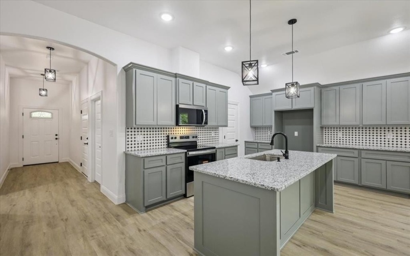 111 N Oak Street, Ector, TX 75439, 3 Bedrooms Bedrooms, ,2 BathroomsBathrooms,Residential,For Sale,111 N Oak Street,0,21071688