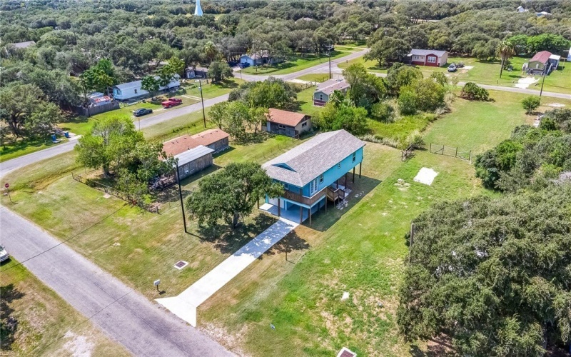 1123 S Fuqua Street, Rockport, TX 78382, 3 Bedrooms Bedrooms, ,2 BathroomsBathrooms,Residential,For Sale,1123 S Fuqua Street,0,465487