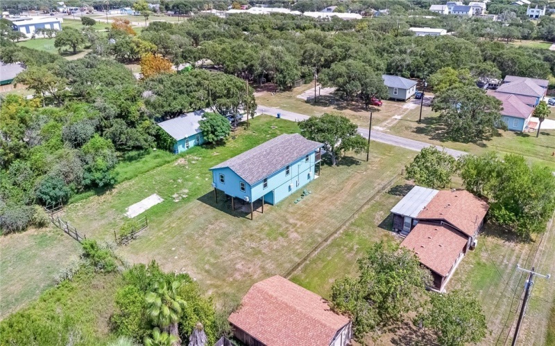 1123 S Fuqua Street, Rockport, TX 78382, 3 Bedrooms Bedrooms, ,2 BathroomsBathrooms,Residential,For Sale,1123 S Fuqua Street,0,465487