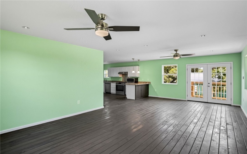 1123 S Fuqua Street, Rockport, TX 78382, 3 Bedrooms Bedrooms, ,2 BathroomsBathrooms,Residential,For Sale,1123 S Fuqua Street,0,465487