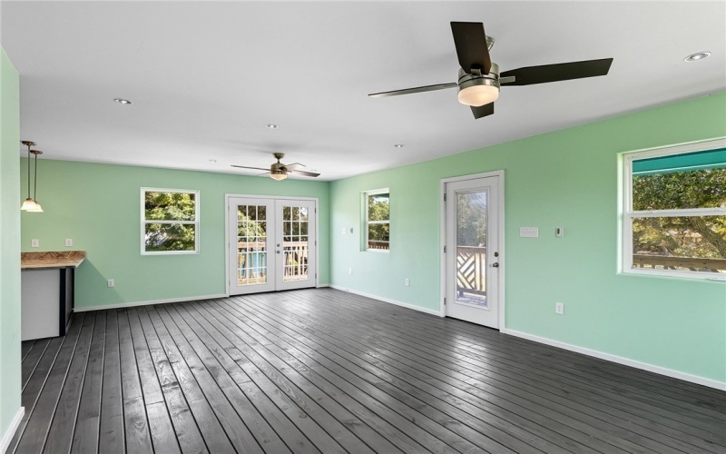 1123 S Fuqua Street, Rockport, TX 78382, 3 Bedrooms Bedrooms, ,2 BathroomsBathrooms,Residential,For Sale,1123 S Fuqua Street,0,465487