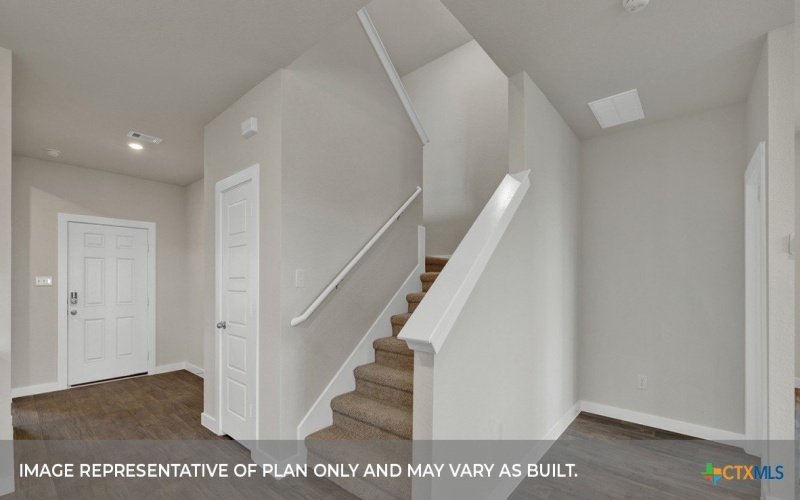 137 LAS LOMAS Drive, San Marcos, TX 78666, 4 Habitaciones Habitaciones , ,3 BañosBaños,Residential,En Venta,137 LAS LOMAS Drive,0,593928
