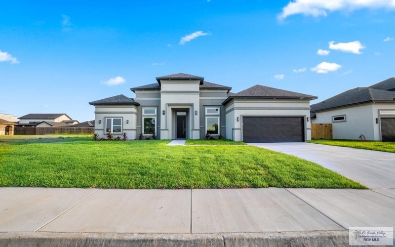 6219 QUEENS WOODS, BROWNSVILLE, TX 78526, 4 Bedrooms Bedrooms, ,3 BathroomsBathrooms,Residential,For Sale,6219 QUEENS WOODS,0,29768307