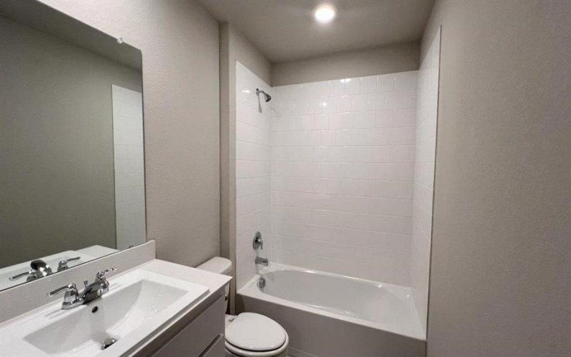 8500 HOLLYMEAD Lane, Fort Worth, TX 76131, 4 Bedrooms Bedrooms, ,2 BathroomsBathrooms,Residential,For Sale,8500 HOLLYMEAD Lane,0,21071352