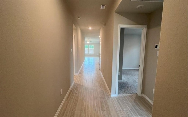 8500 HOLLYMEAD Lane, Fort Worth, TX 76131, 4 Bedrooms Bedrooms, ,2 BathroomsBathrooms,Residential,For Sale,8500 HOLLYMEAD Lane,0,21071352