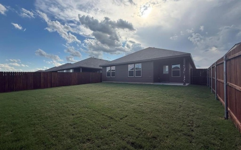 8500 HOLLYMEAD Lane, Fort Worth, TX 76131, 4 Bedrooms Bedrooms, ,2 BathroomsBathrooms,Residential,For Sale,8500 HOLLYMEAD Lane,0,21071352