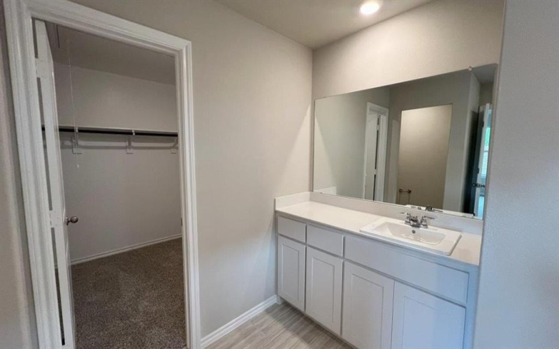 8500 HOLLYMEAD Lane, Fort Worth, TX 76131, 4 Bedrooms Bedrooms, ,2 BathroomsBathrooms,Residential,For Sale,8500 HOLLYMEAD Lane,0,21071352