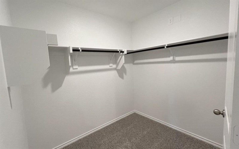 8516 HOLLYMEAD Lane, Fort Worth, TX 76131, 4 Habitaciones Habitaciones , ,3 BañosBaños,Residential,En Venta,8516 HOLLYMEAD Lane,0,21071492