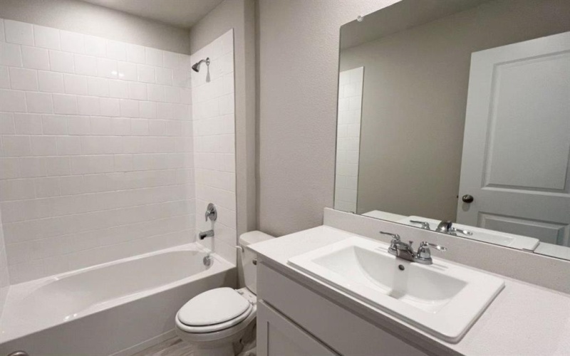 8516 HOLLYMEAD Lane, Fort Worth, TX 76131, 4 Habitaciones Habitaciones , ,3 BañosBaños,Residential,En Venta,8516 HOLLYMEAD Lane,0,21071492