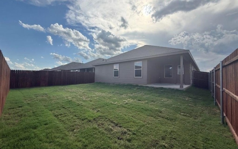 8516 HOLLYMEAD Lane, Fort Worth, TX 76131, 4 Habitaciones Habitaciones , ,3 BañosBaños,Residential,En Venta,8516 HOLLYMEAD Lane,0,21071492