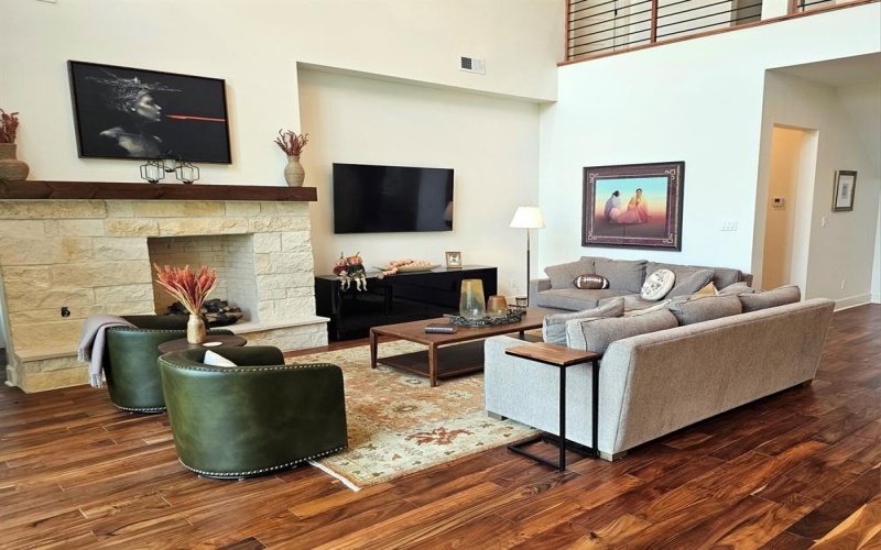 608 Redbud Court, Cedar Hill, TX 75104, 5 Habitaciones Habitaciones , ,5 BañosBaños,Residential,En Venta,608 Redbud Court,0,21072171