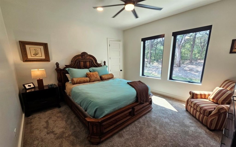 608 Redbud Court, Cedar Hill, TX 75104, 5 Habitaciones Habitaciones , ,5 BañosBaños,Residential,En Venta,608 Redbud Court,0,21072171