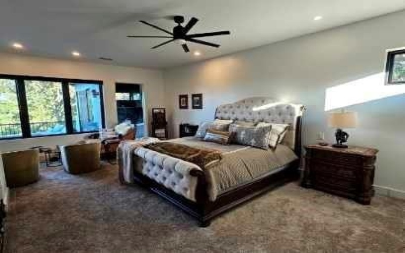 608 Redbud Court, Cedar Hill, TX 75104, 5 Habitaciones Habitaciones , ,5 BañosBaños,Residential,En Venta,608 Redbud Court,0,21072171