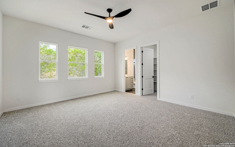 431 Lets Roll Drive, Fischer, TX 78623, 4 Habitaciones Habitaciones , ,3 BañosBaños,Residential,En Venta,431 Lets Roll Drive,0,1911217