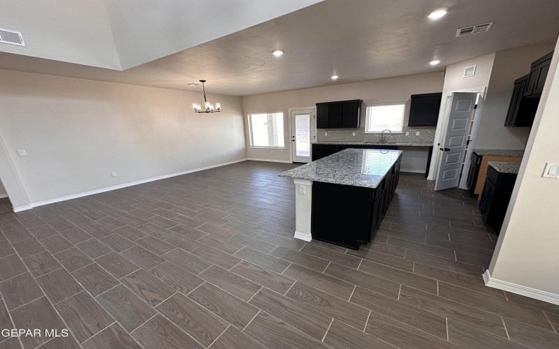 51005 DESERT CALICO Avenue, El Paso, TX 79934, 4 Habitaciones Habitaciones , ,1 BañoBaños,Residential,En Venta,51005 DESERT CALICO Avenue,0,931148