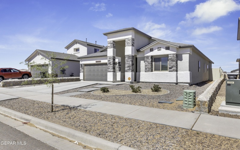 12603 CODY KYLE Court, El Paso, TX 79928, 3 Habitaciones Habitaciones , ,2 BañosBaños,Residential,En Venta,12603 CODY KYLE Court,0,931151