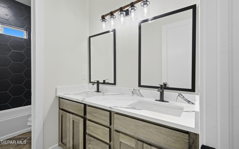 1404 Harlan Point Place, El Paso, TX 79928, 4 Bedrooms Bedrooms, ,2 BathroomsBathrooms,Residential,For Sale,1404 Harlan Point Place,0,931153