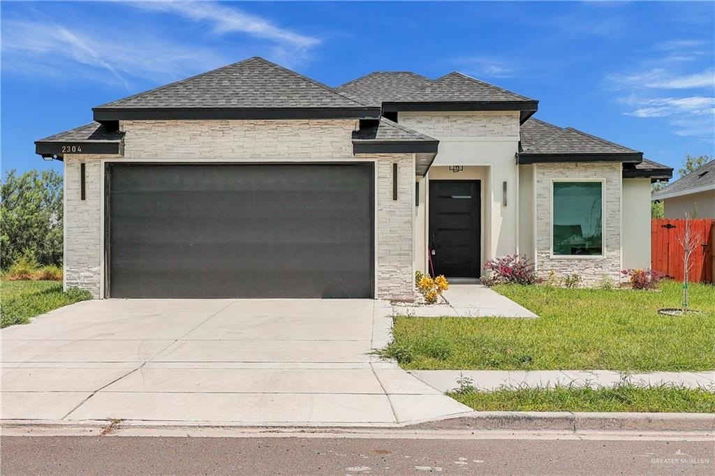 2304 N Revolution Street, Edinburg, TX 78541, 3 Bedrooms Bedrooms, ,2 BathroomsBathrooms,Residential,For Sale,2304 N Revolution Street,0,477061