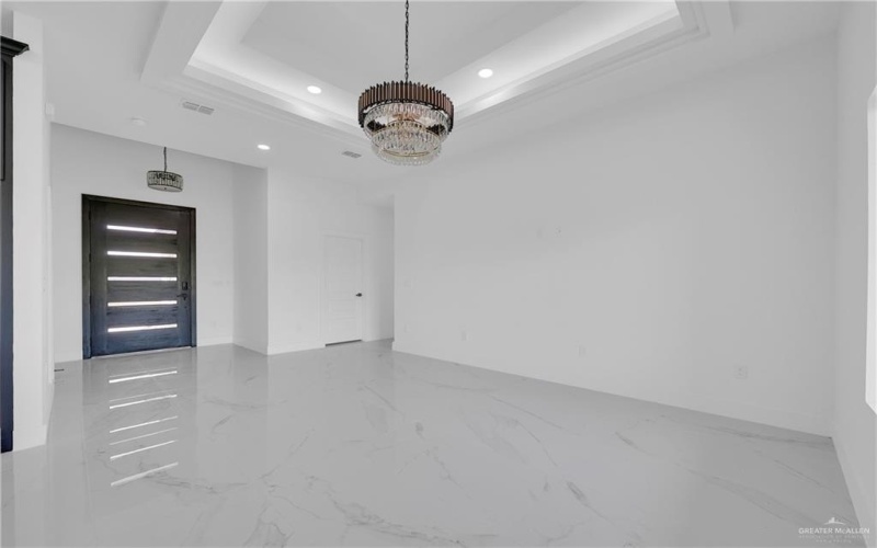 2304 N Revolution Street, Edinburg, TX 78541, 3 Bedrooms Bedrooms, ,2 BathroomsBathrooms,Residential,For Sale,2304 N Revolution Street,0,477061