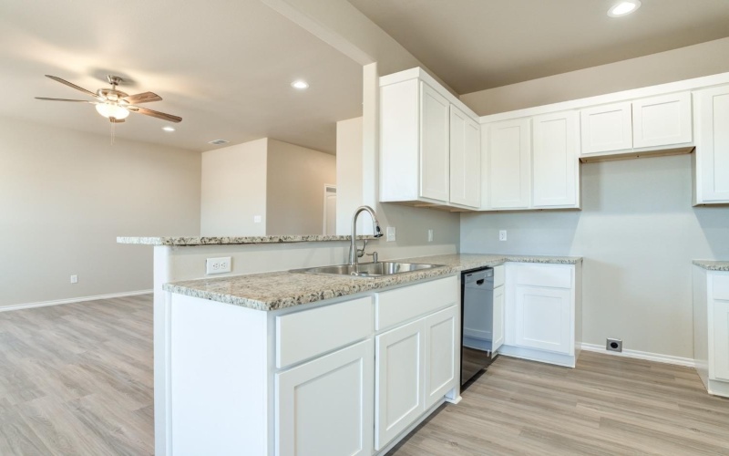 936 E Municipal Drive, Lubbock, TX 79403, 3 Bedrooms Bedrooms, ,2 BathroomsBathrooms,Residential,For Sale,936 E Municipal Drive,0,202561158