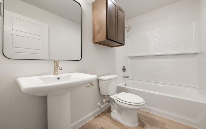 1616 N Clinton Avenue, Lubbock, TX 79416, 2 Bedrooms Bedrooms, ,2 BathroomsBathrooms,Residential,For Sale,1616 N Clinton Avenue,0,202561177