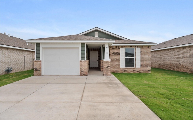 1616 N Clinton Avenue, Lubbock, TX 79416, 2 Bedrooms Bedrooms, ,2 BathroomsBathrooms,Residential,For Sale,1616 N Clinton Avenue,0,202561177