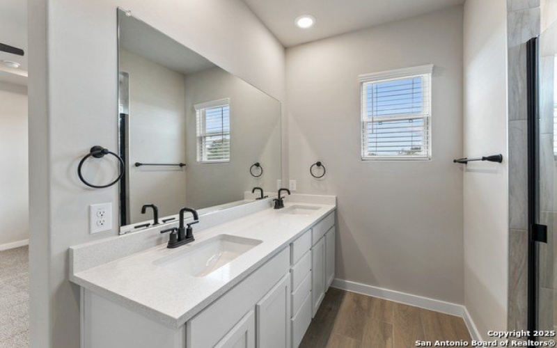 735 Langston Ln, New Braunfels, TX 78130, 4 Bedrooms Bedrooms, ,3 BathroomsBathrooms,Residential,For Sale,735 Langston Ln,0,1874836