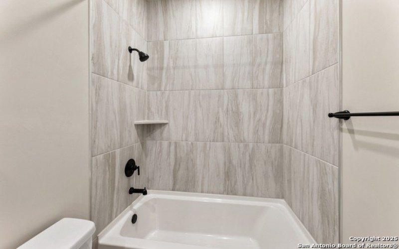 735 Langston Ln, New Braunfels, TX 78130, 4 Bedrooms Bedrooms, ,3 BathroomsBathrooms,Residential,For Sale,735 Langston Ln,0,1874836