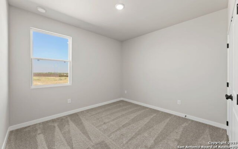 16510 Red Pine, Elmendorf, TX 78112, 4 Bedrooms Bedrooms, ,2 BathroomsBathrooms,Residential,For Sale,16510 Red Pine,0,1886531
