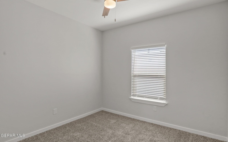 646 DAVI'S GREENWOOD COURT, Vinton, TX 79821, 3 Habitaciones Habitaciones , ,2 BañosBaños,Residential,En Venta,646 DAVI'S GREENWOOD COURT,921915