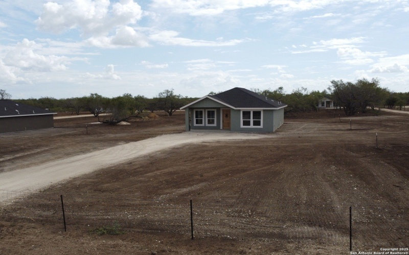 1416 Corgey Rd., Pleasanton, TX 78064, 3 Bedrooms Bedrooms, ,2 BathroomsBathrooms,Residential,For Sale,1416 Corgey Rd.,0,1911381