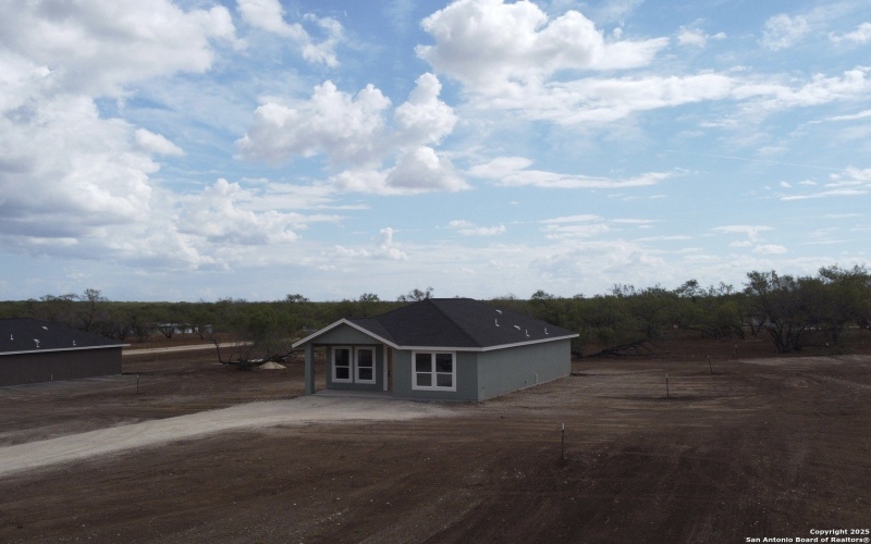 1416 Corgey Rd., Pleasanton, TX 78064, 3 Bedrooms Bedrooms, ,2 BathroomsBathrooms,Residential,For Sale,1416 Corgey Rd.,0,1911381