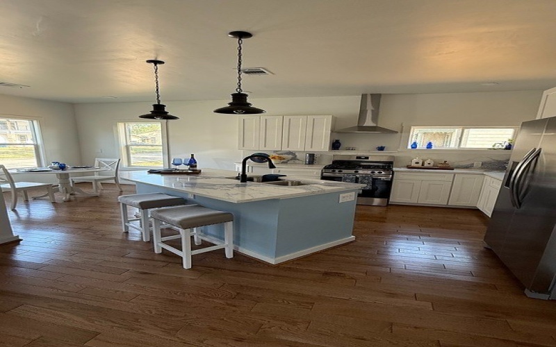 504 North Lake Avenue, Eagle Lake, TX 77434, 3 Bedrooms Bedrooms, ,2 BathroomsBathrooms,Residential,For Sale,504 North Lake Avenue,0,153416