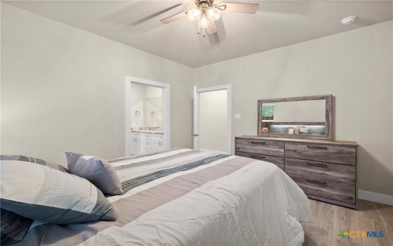 5338 Howard Street, San Antonio, TX 78212, 4 Bedrooms Bedrooms, ,3 BathroomsBathrooms,Residential,For Sale,5338 Howard Street,0,593911