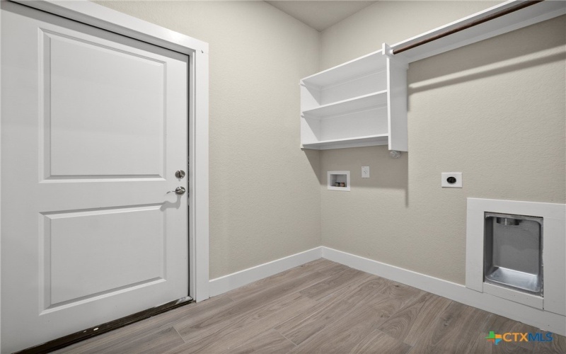 5338 Howard Street, San Antonio, TX 78212, 4 Bedrooms Bedrooms, ,3 BathroomsBathrooms,Residential,For Sale,5338 Howard Street,0,593911