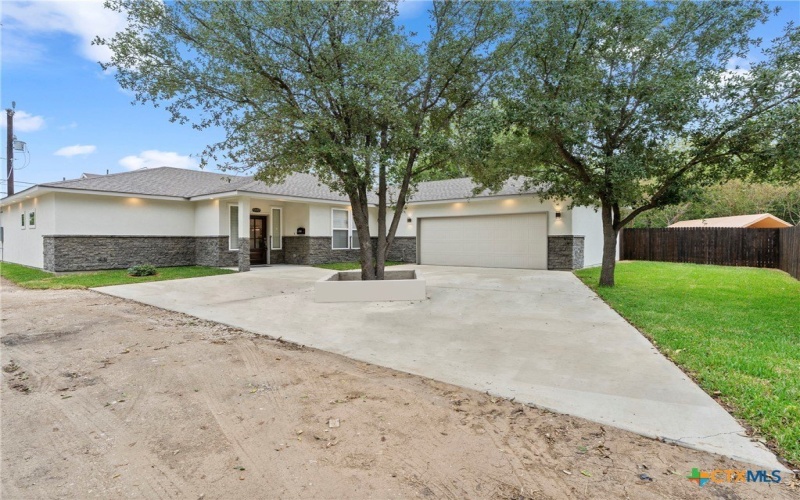 5338 Howard Street, San Antonio, TX 78212, 4 Bedrooms Bedrooms, ,3 BathroomsBathrooms,Residential,For Sale,5338 Howard Street,0,593911