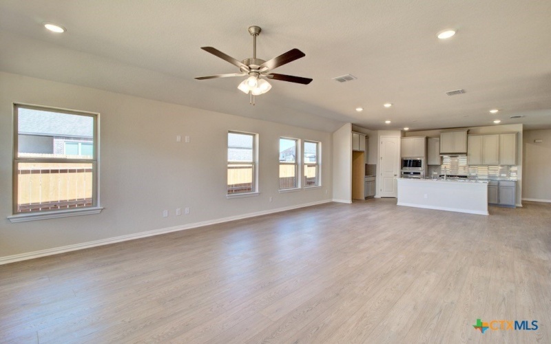 1661 Couser Avenue, New Braunfels, TX 78132, 3 Bedrooms Bedrooms, ,2 BathroomsBathrooms,Residential,For Sale,1661 Couser Avenue,0,593978