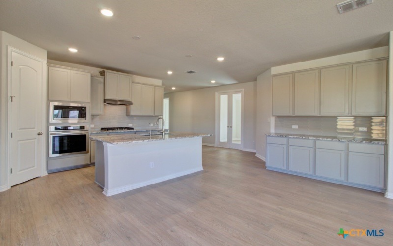 1661 Couser Avenue, New Braunfels, TX 78132, 3 Bedrooms Bedrooms, ,2 BathroomsBathrooms,Residential,For Sale,1661 Couser Avenue,0,593978