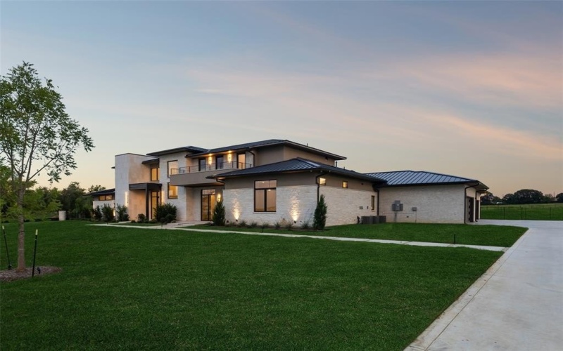 1118 Vera Court, Bartonville, TX 76226, 5 Bedrooms Bedrooms, ,6 BathroomsBathrooms,Residential,For Sale,1118 Vera Court,0,21036286