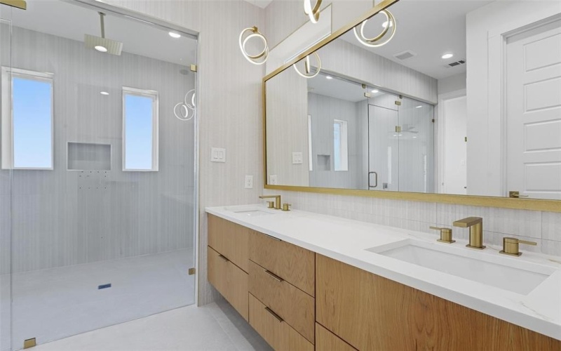 1906 Leath Street, Dallas, TX 75212, 3 Bedrooms Bedrooms, ,3 BathroomsBathrooms,Residential,For Sale,1906 Leath Street,0,21060479