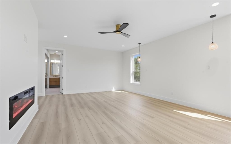 1906 Leath Street, Dallas, TX 75212, 3 Bedrooms Bedrooms, ,3 BathroomsBathrooms,Residential,For Sale,1906 Leath Street,0,21060479