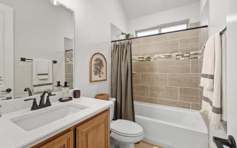 1220 Dove Haven Drive, Justin, TX 76247, 4 Habitaciones Habitaciones , ,3 BañosBaños,Residential,En Venta,1220 Dove Haven Drive,0,21063901