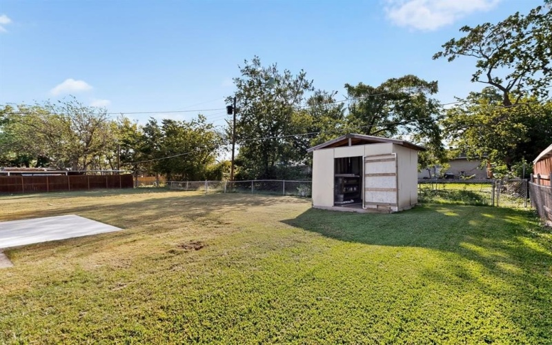 1708 Ridgeview Street, Mesquite, TX 75149, 4 Bedrooms Bedrooms, ,2 BathroomsBathrooms,Residential,For Sale,1708 Ridgeview Street,0,21070485