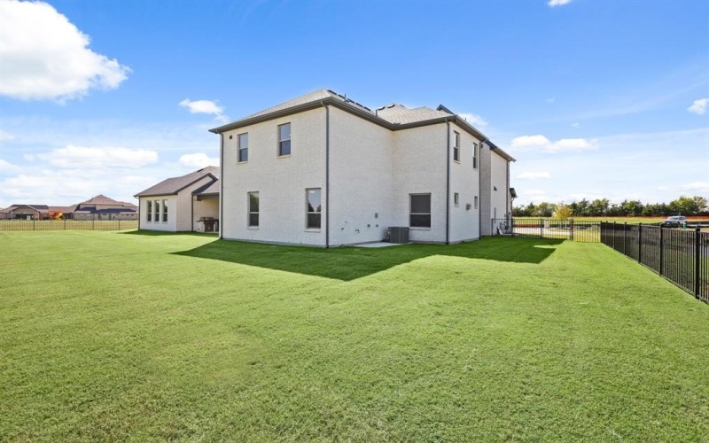 324 Chapel View Court, Heath, TX 75032, 5 Bedrooms Bedrooms, ,5 BathroomsBathrooms,Residential,For Sale,324 Chapel View Court,0,21070799