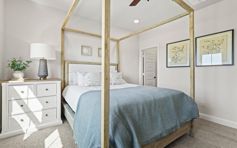 324 Chapel View Court, Heath, TX 75032, 5 Bedrooms Bedrooms, ,5 BathroomsBathrooms,Residential,For Sale,324 Chapel View Court,0,21070799