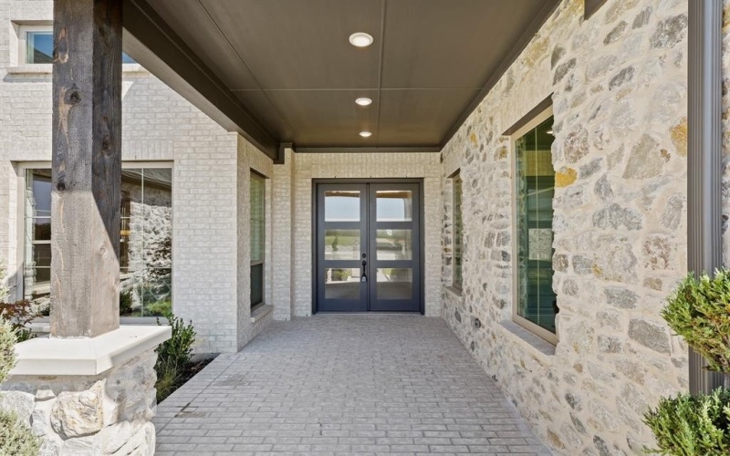324 Chapel View Court, Heath, TX 75032, 5 Bedrooms Bedrooms, ,5 BathroomsBathrooms,Residential,For Sale,324 Chapel View Court,0,21070799