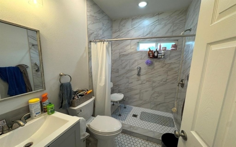 1307 W 33rd Street, Tyler, TX 75702, 3 Bedrooms Bedrooms, ,2 BathroomsBathrooms,Residential Multi Family,For Sale,1307 W 33rd Street,0,21071222