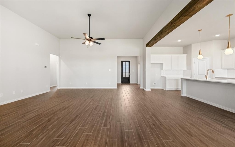 120 Big Bend Trail, Valley View, TX 76272, 4 Bedrooms Bedrooms, ,2 BathroomsBathrooms,Residential,For Sale,120 Big Bend Trail,0,21073198