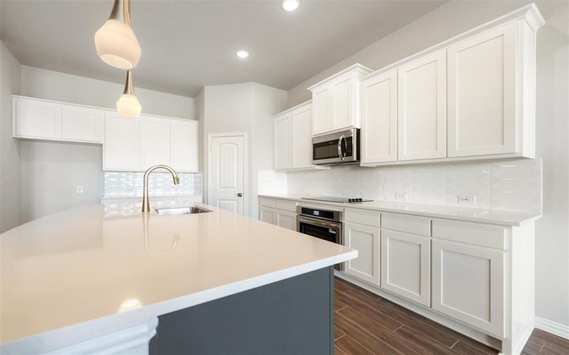 120 Big Bend Trail, Valley View, TX 76272, 4 Bedrooms Bedrooms, ,2 BathroomsBathrooms,Residential,For Sale,120 Big Bend Trail,0,21073198